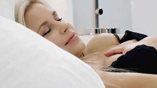 LETSDOEIT - #Rebecca Volpetti #Isabella Seren #Kinuski - Horny Grŵp Hwyl Gyda Super Hot Triawd