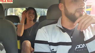 PRIMA SAFADA PROVOCANDO O PRIMO DE VESTIDO SEM CALCINHA E ACABOU ENTRANDO NA PICA