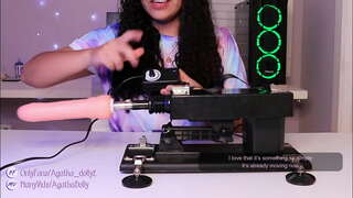 ORGASMO НЬ CHORROS CON МИ MAQUINA БЭЛГИЙН - AGATHA DOLLY