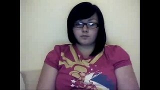 Nerdy amaitéarach le hairy pussy - níos mó ag hotcamsgirls.cf