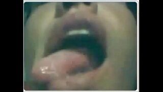 Guru Daniela Ignacio megatkeun mah pussy jeung vibrator